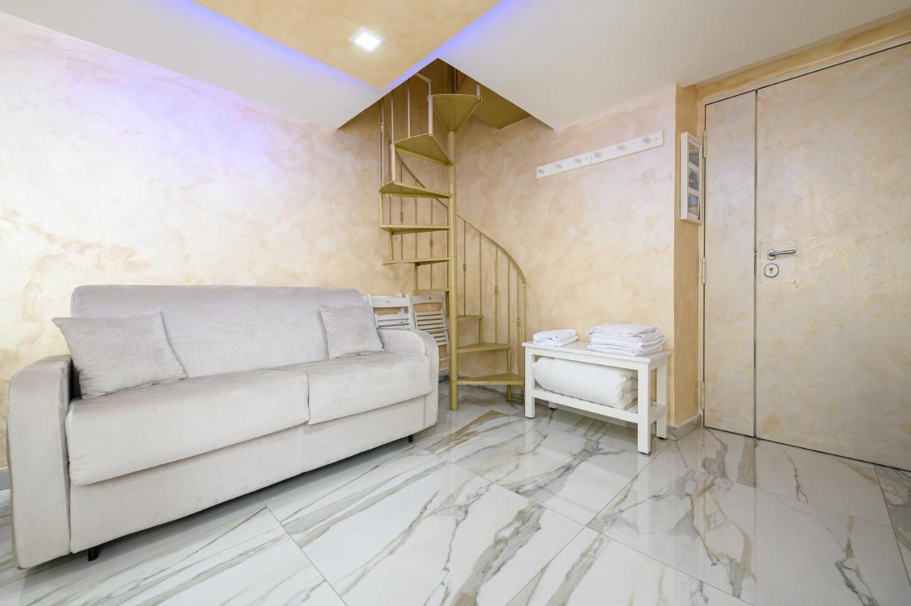 La Magnifica Gold House Appartamento Napoli